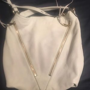 🚫❌SOLD White Rebecca Minkoff purse / wallet